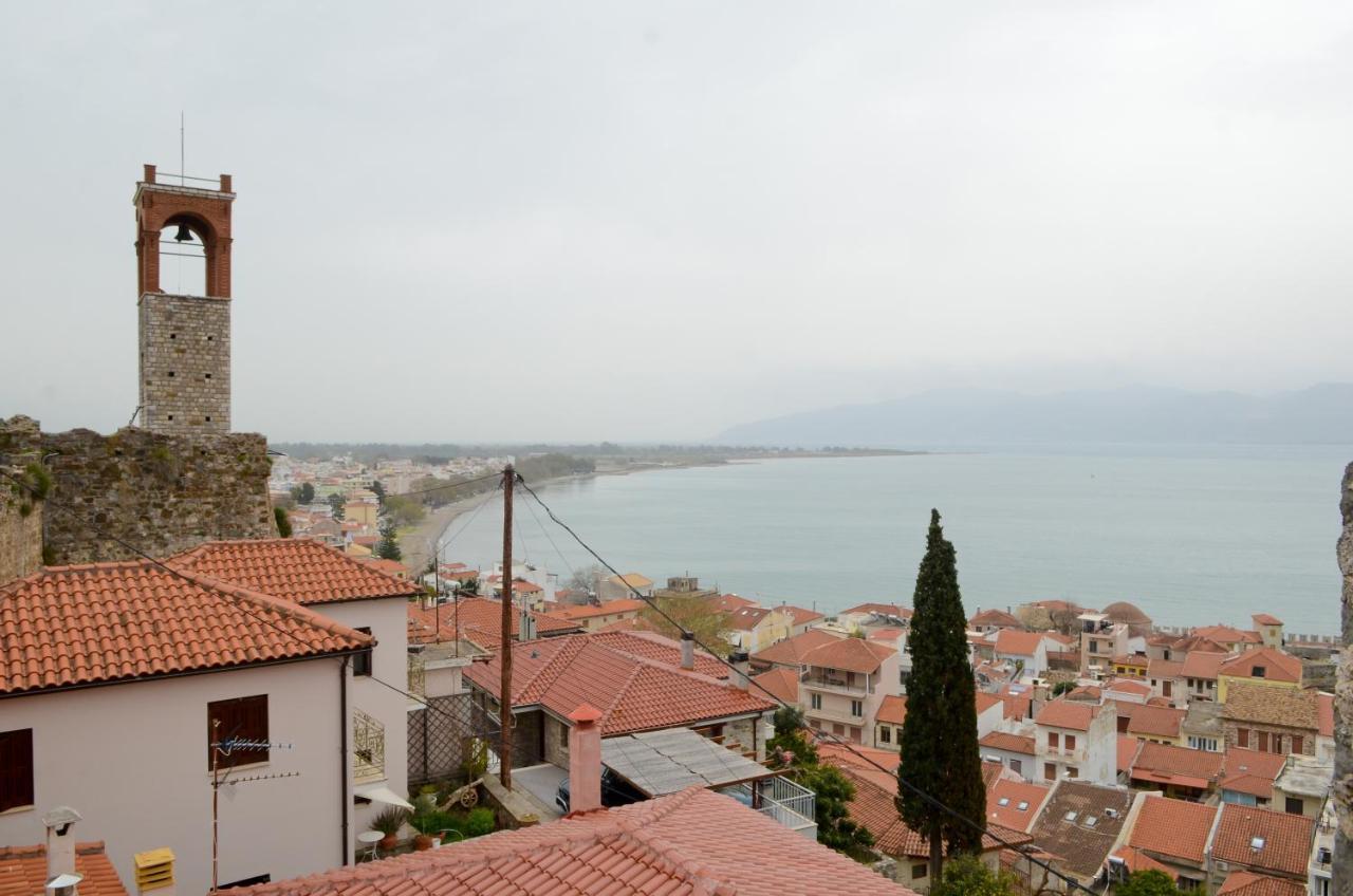 Roloi Suites Nafpaktos Eksteriør billede